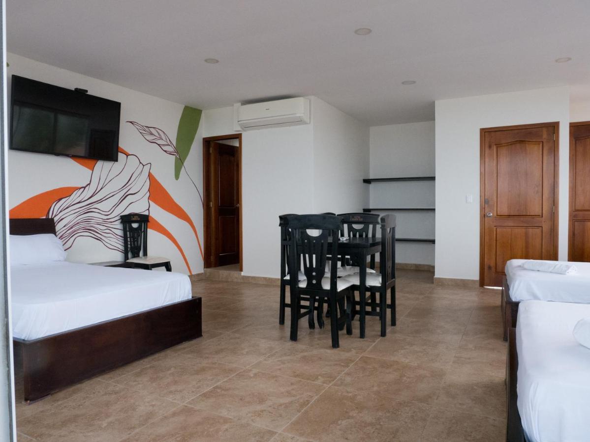 Margaritas Palace Hotel Canoa Exterior photo